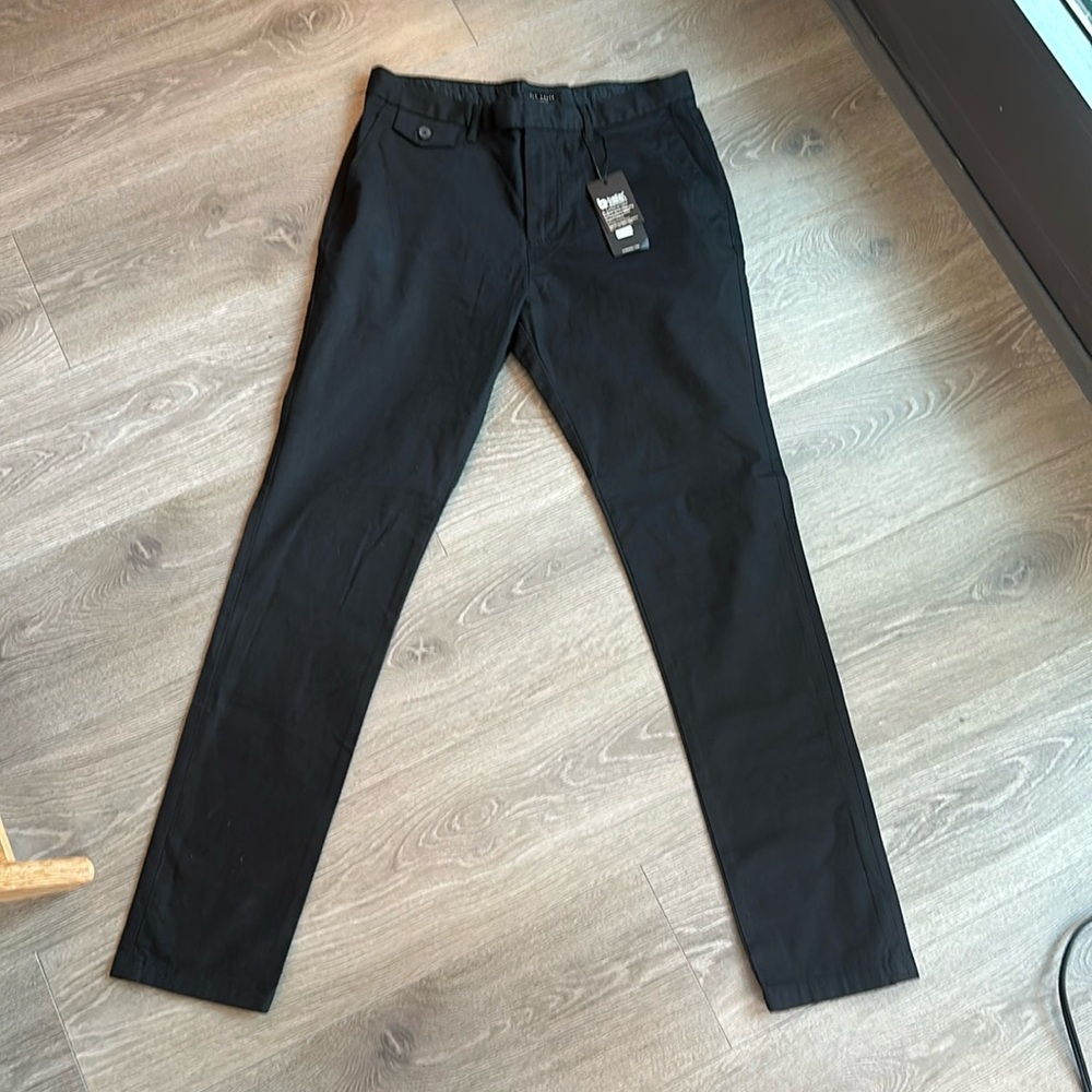 BRAND NEW: Ted Baker Men’s Black Chinos